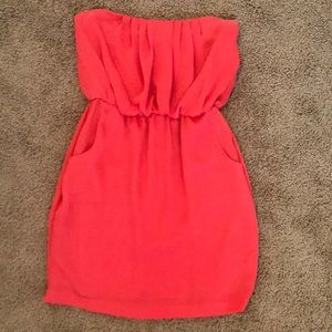 Adorable coral dress with pockets!